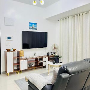 Deluxe Double or Twin Room City View